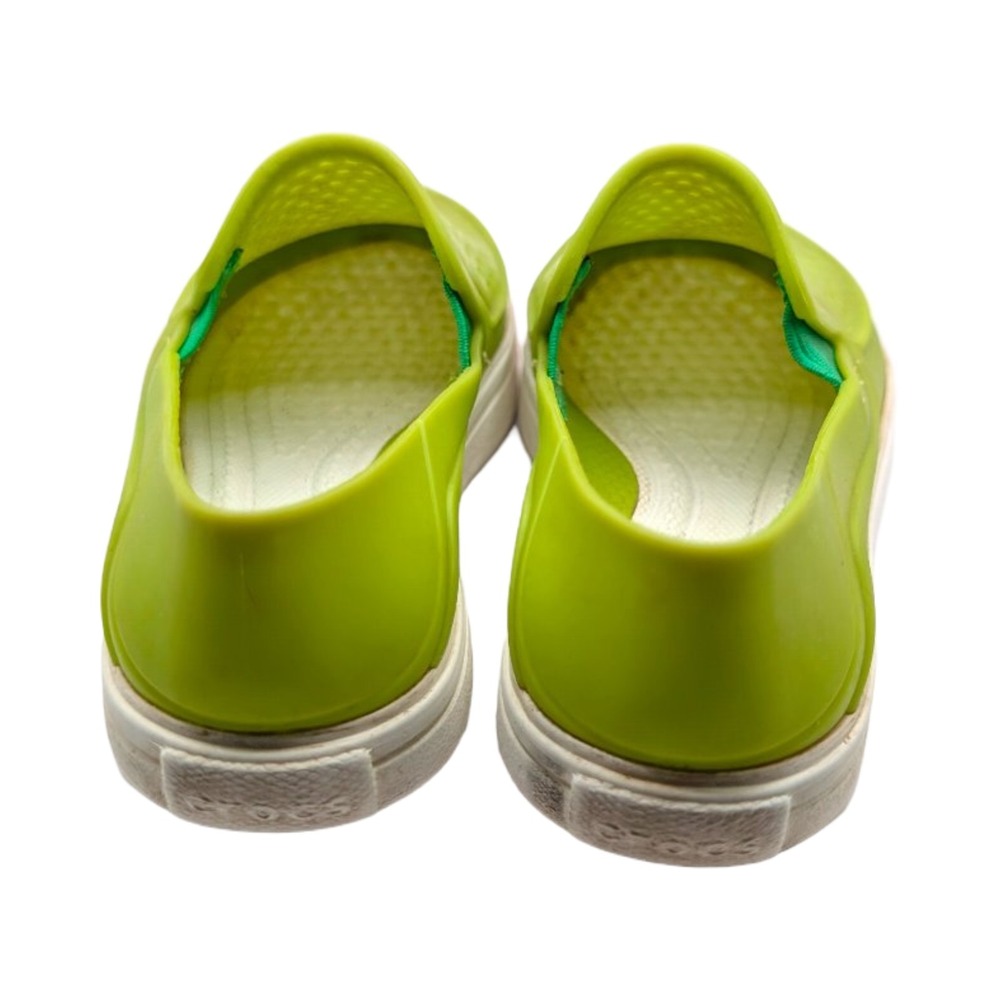 Crocs Kids Size 11 Green Slip On Clogs Lightweight Water Shoes Unisex - Picture 3 of 4